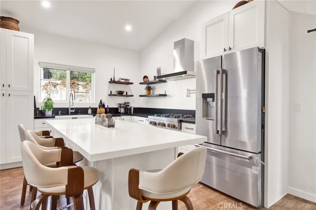 812 S Curson Avenue, Los Angeles, California 90036 home-pic-30